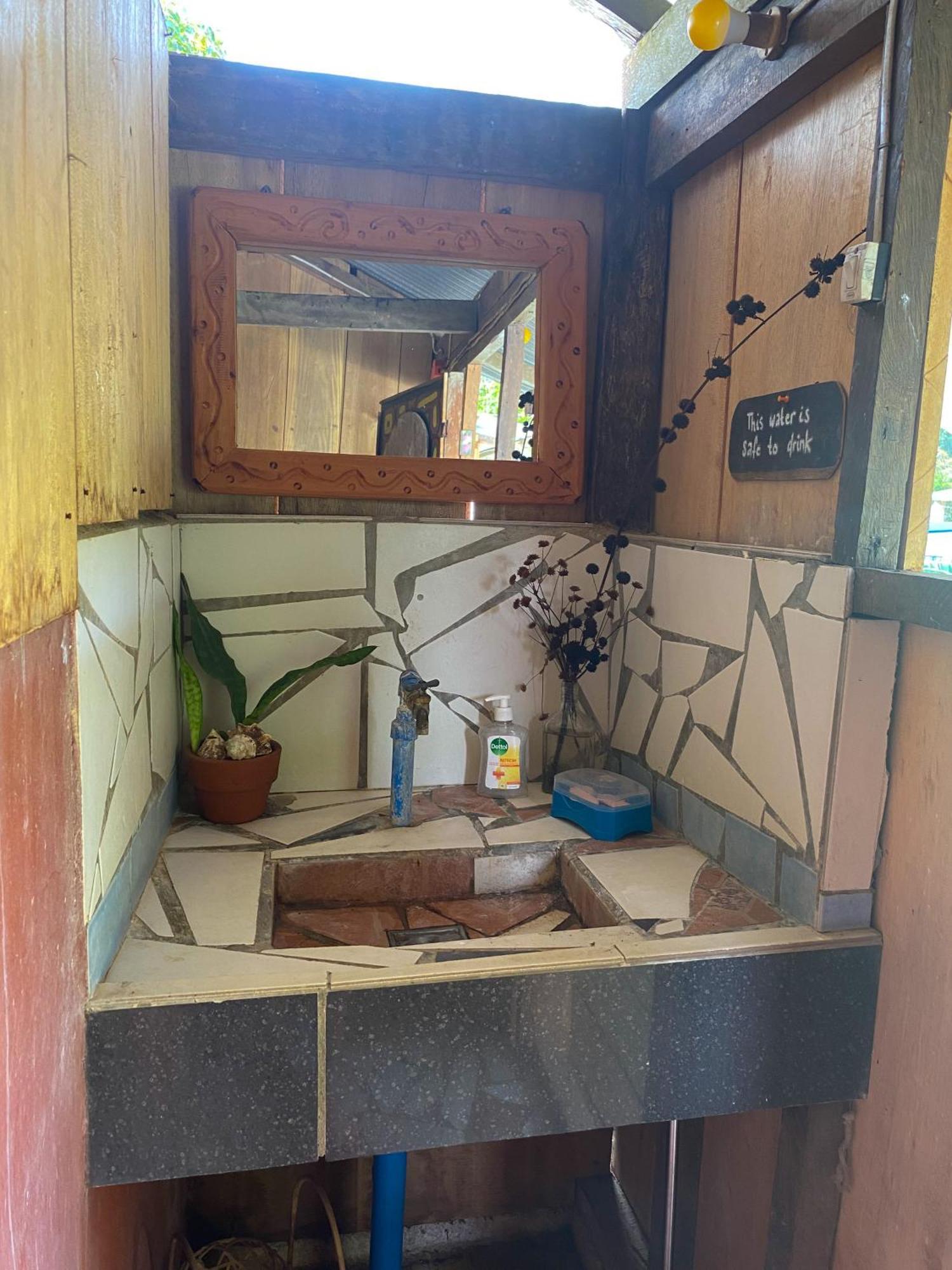 Cafe Sabang Guest House Exterior foto